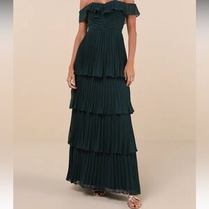 Lulu's Always Remarkable Emerald Pleated Off-the-Shoulder Maxi Dress